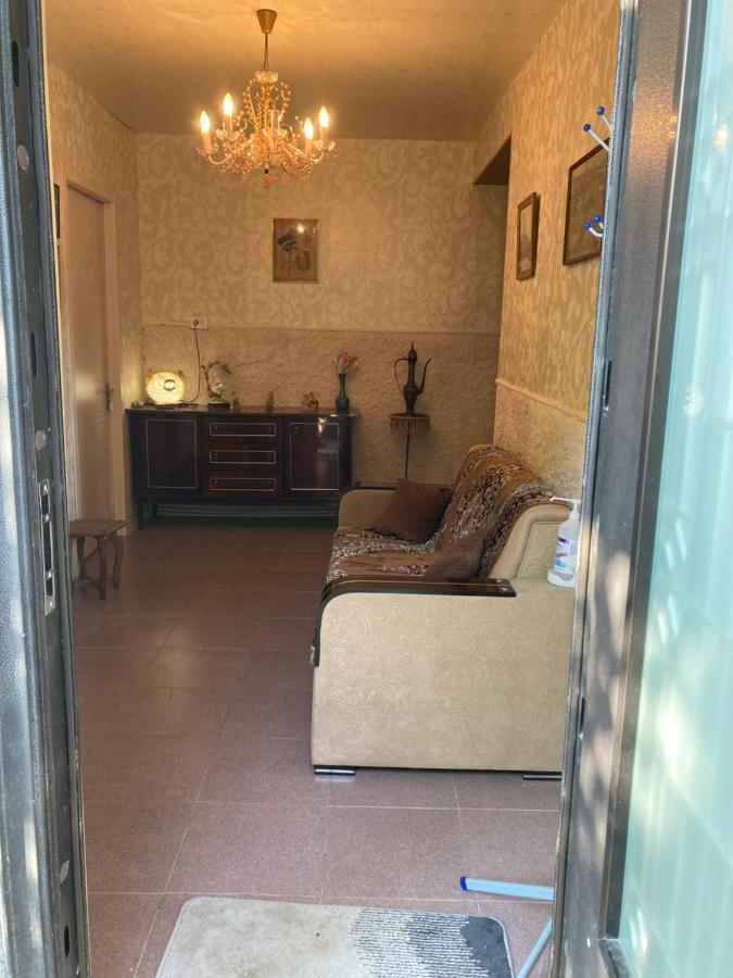 באטומי Guest House Barbi מראה חיצוני תמונה