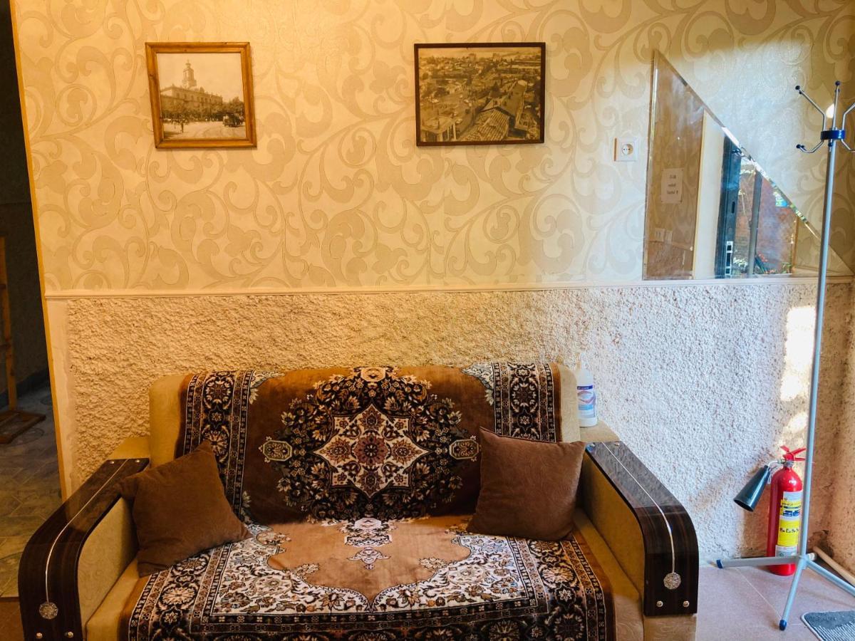 באטומי Guest House Barbi מראה חיצוני תמונה