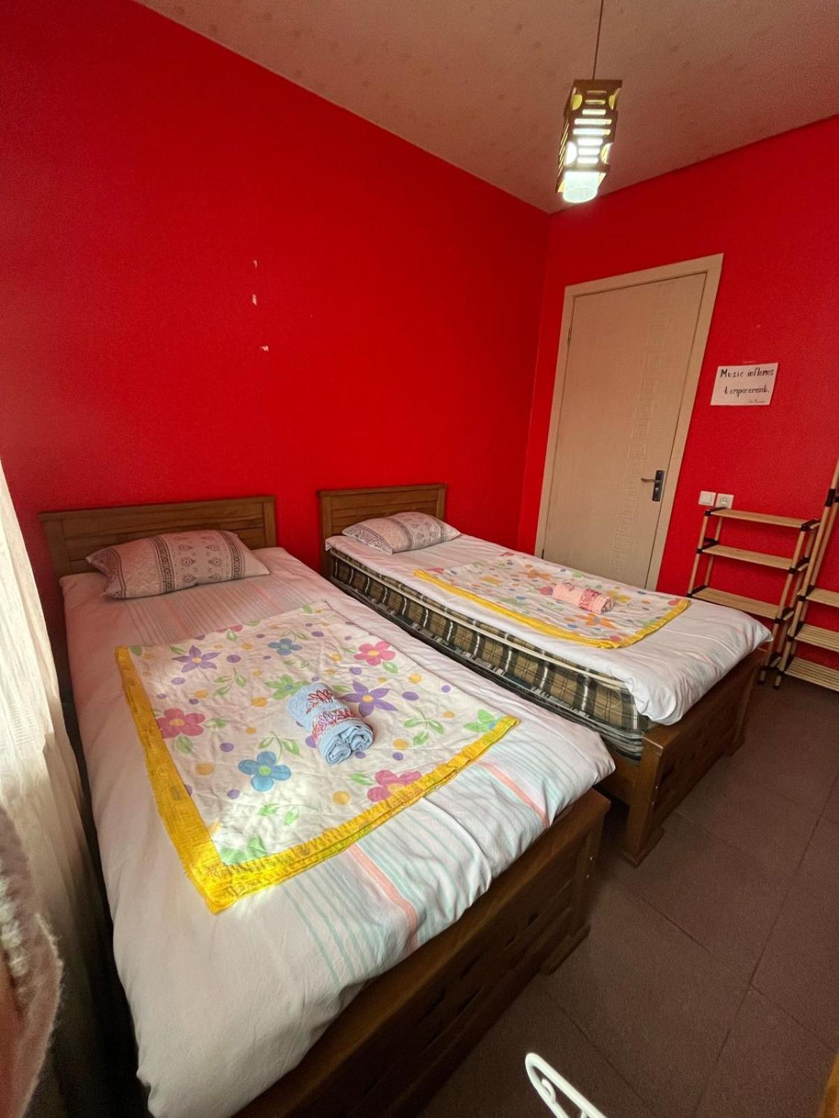 באטומי Guest House Barbi מראה חיצוני תמונה